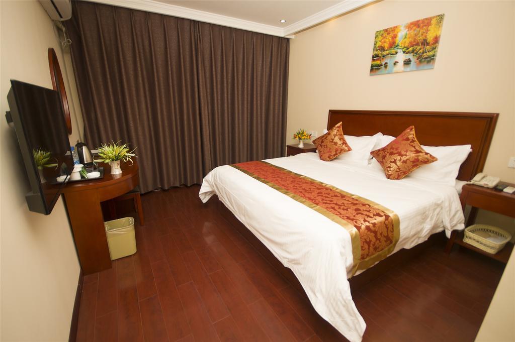 Greentree Inn Shanghai Pudong New District Shenmei East Road Express Hotel Bagian luar foto